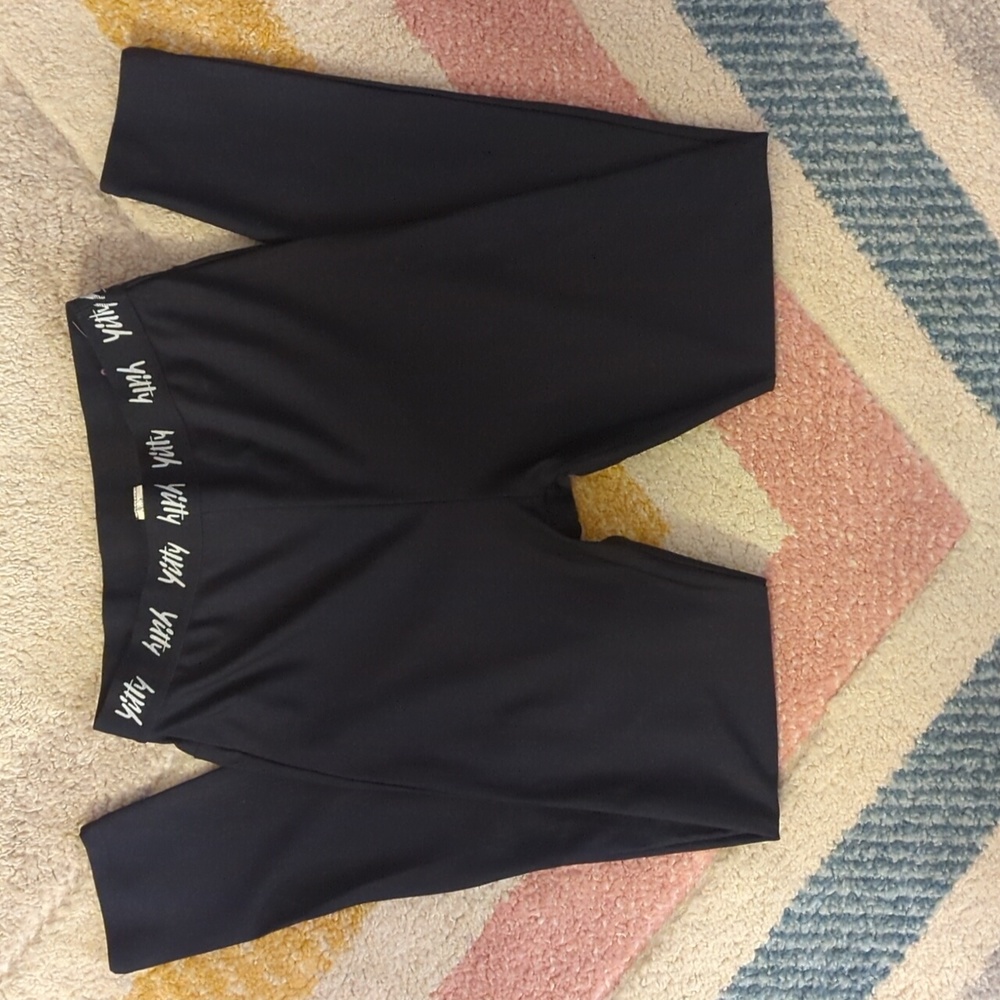 Black YITTY leggings
